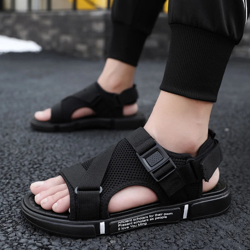 Men Sandals Soft Comfortable Non-Slip Men Shoes High Quality Woven Beach Sandals Mens Gladiator Sandals Summer Casual Flat Shoes
