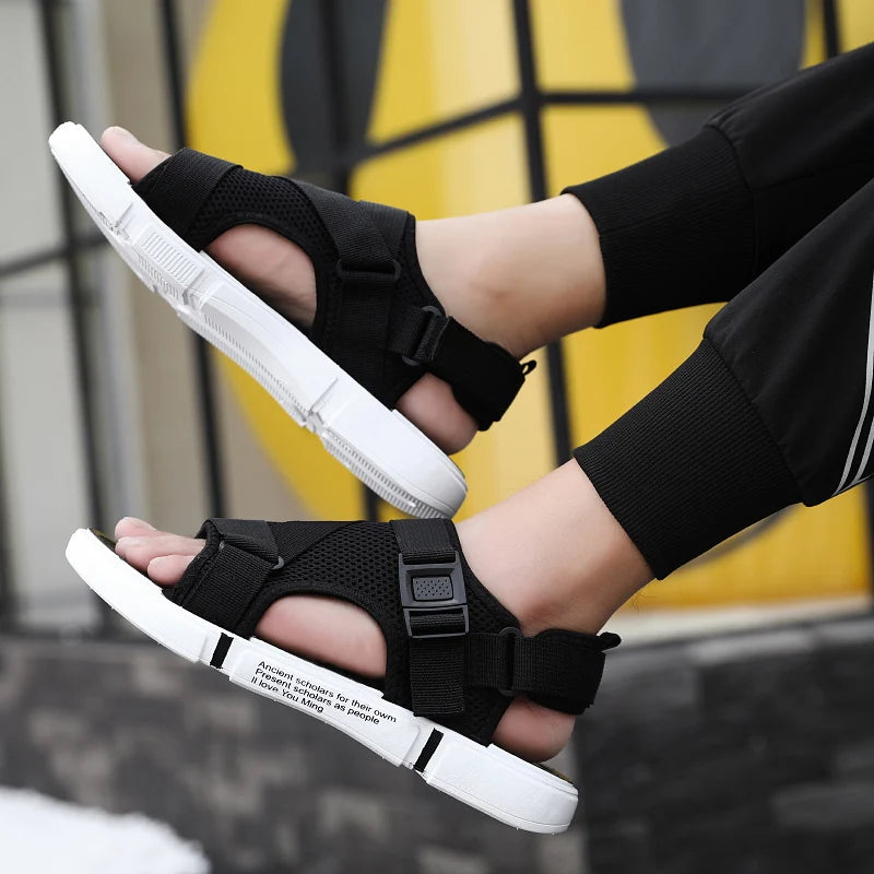 Men Sandals Soft Comfortable Non-Slip Men Shoes High Quality Woven Beach Sandals Mens Gladiator Sandals Summer Casual Flat Shoes