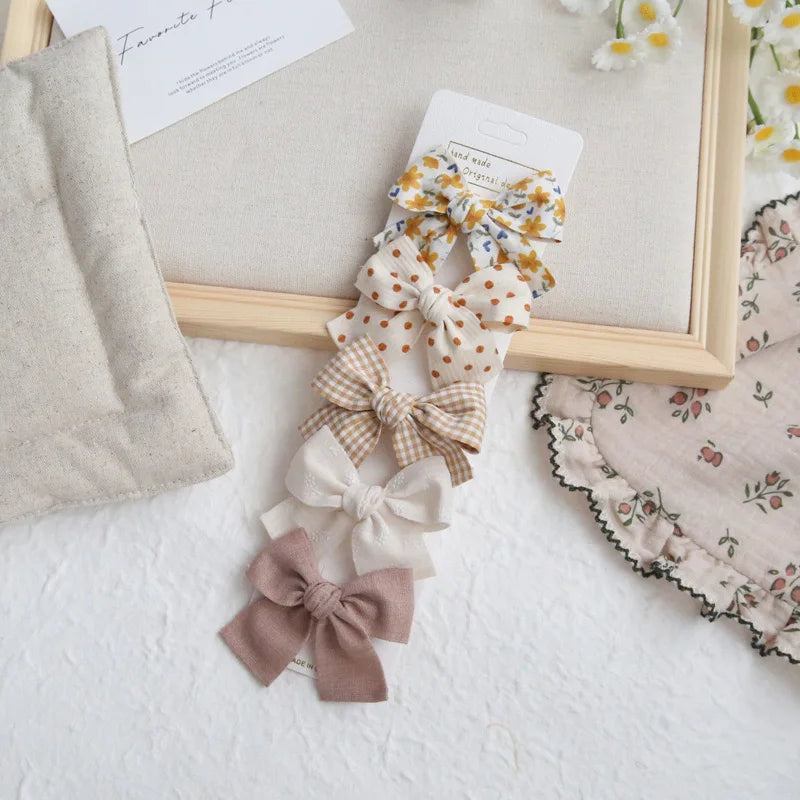 Elegant Bows hair clip, Lovely Children's Headwear, Cute Baby Hair Accessories, Trendy Full Coverage Fabric Hairpin for Girls