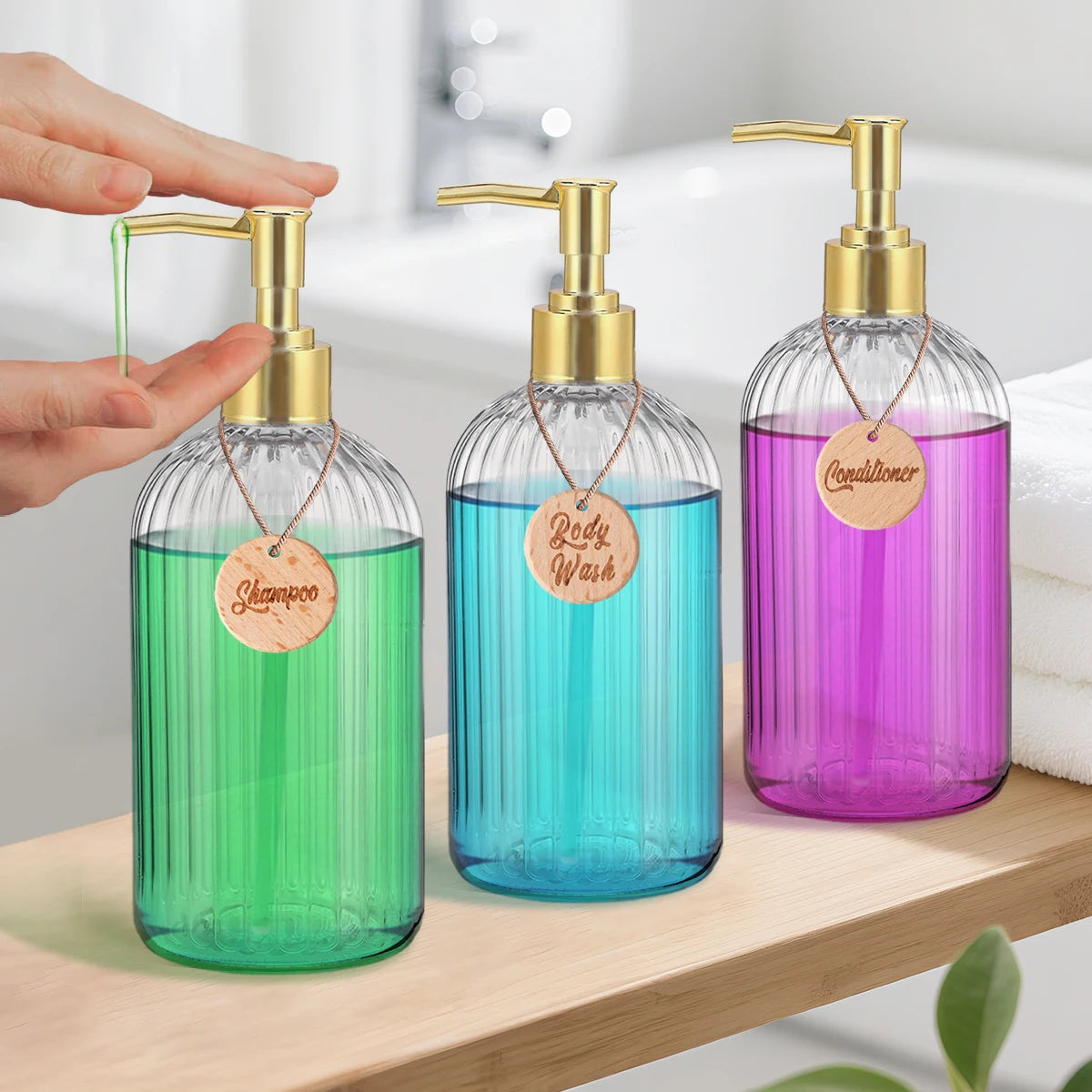 Set of 3 Refillable Shampoo and Conditioner Bottles, 16.9oz/500ml Elegant Guest Room Decoration Shampoo Dispenser with Gold Pump