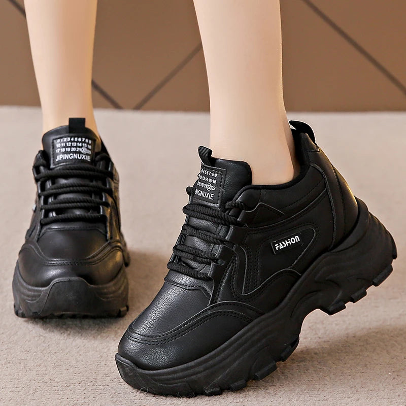 Women's Black White Chunky Sneakers 2025 Autumn Fashion Platform Sports Shoes for Women Thick Sole Non Slip Casual Walking Shoes