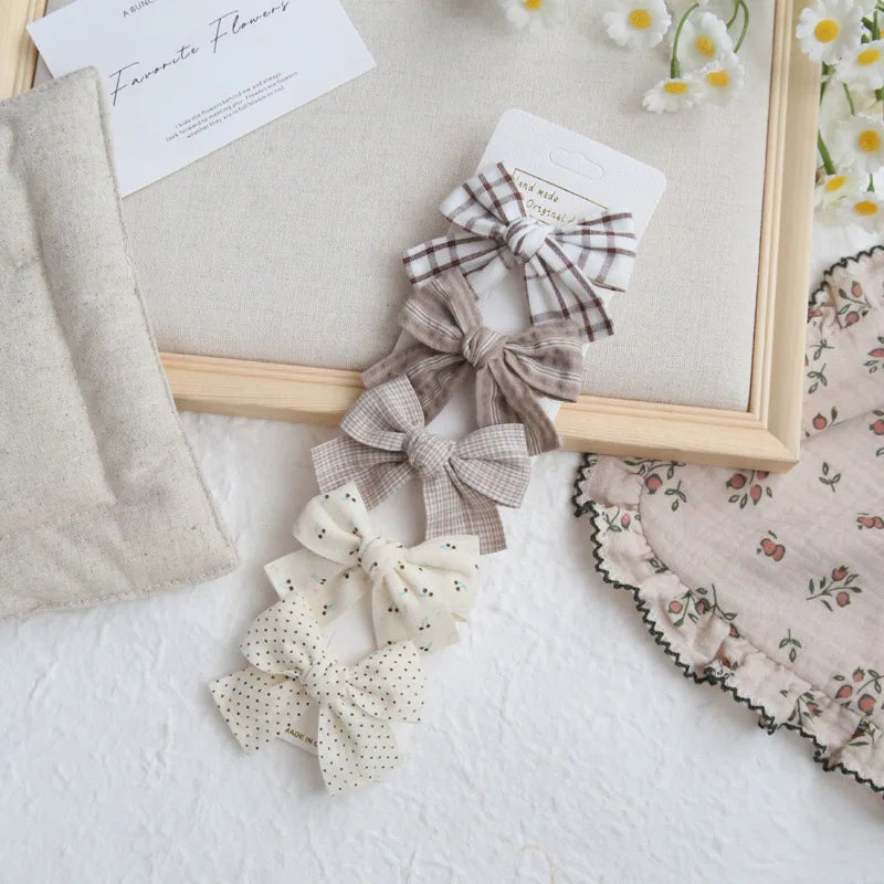 Elegant Bows hair clip, Lovely Children's Headwear, Cute Baby Hair Accessories, Trendy Full Coverage Fabric Hairpin for Girls