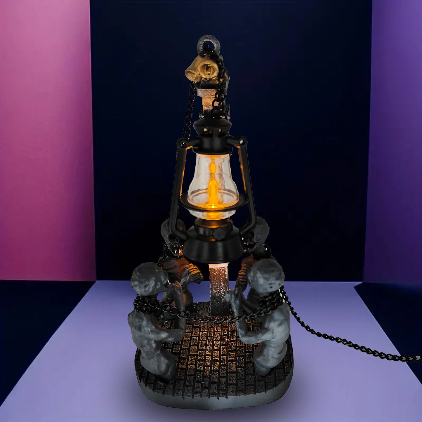 Halloween Retro Oil Lamp Decor，Resin Hell Ghost Statues，Gothic Evil Ghost Chain Coal Oil Lamp，Halloween Skull Home   Decoration.