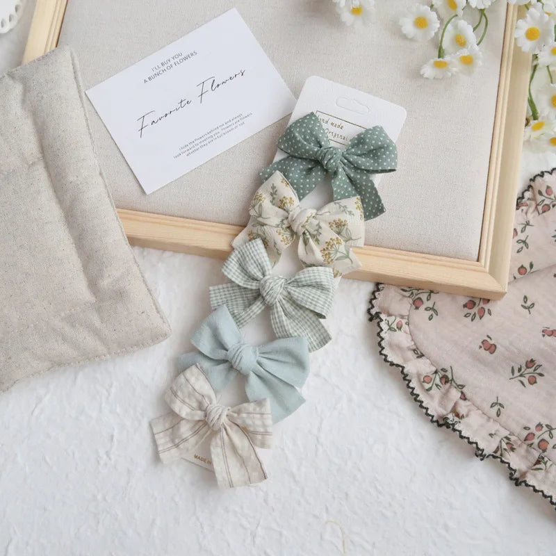Elegant Bows hair clip, Lovely Children's Headwear, Cute Baby Hair Accessories, Trendy Full Coverage Fabric Hairpin for Girls